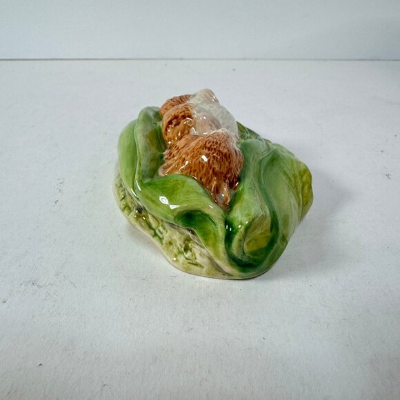 Vtg Beatrix Pottery Timmy Willie Sleeping Pea Pod Porcelain Figurine 1989 - Picture 5 of 7